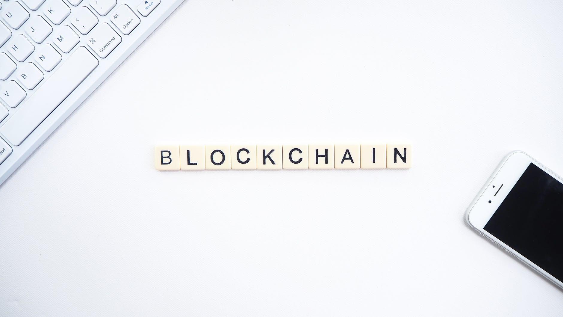 Saiba como o blockchain vai revolucionar a indústria