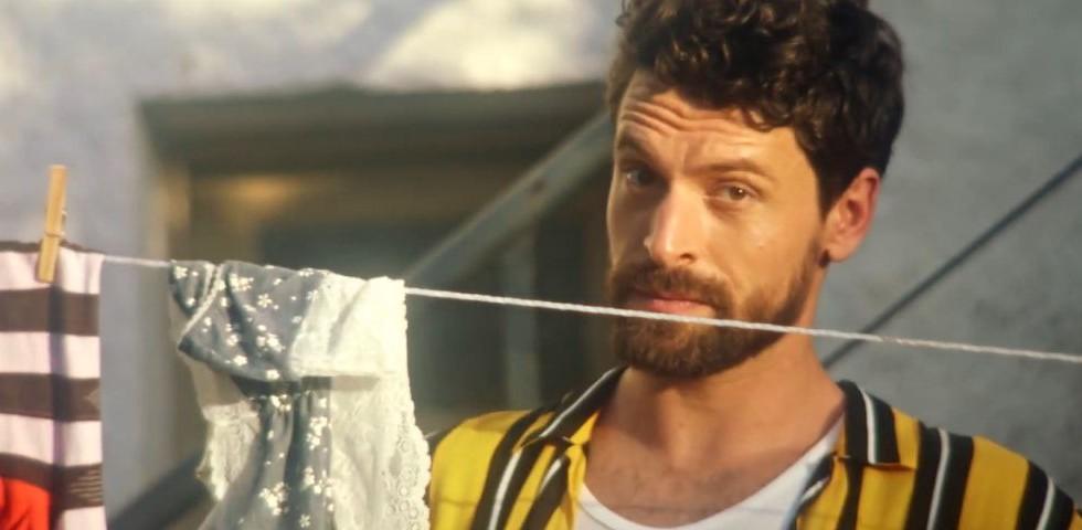 Nova Campanha De Ariel Promove Reflexão