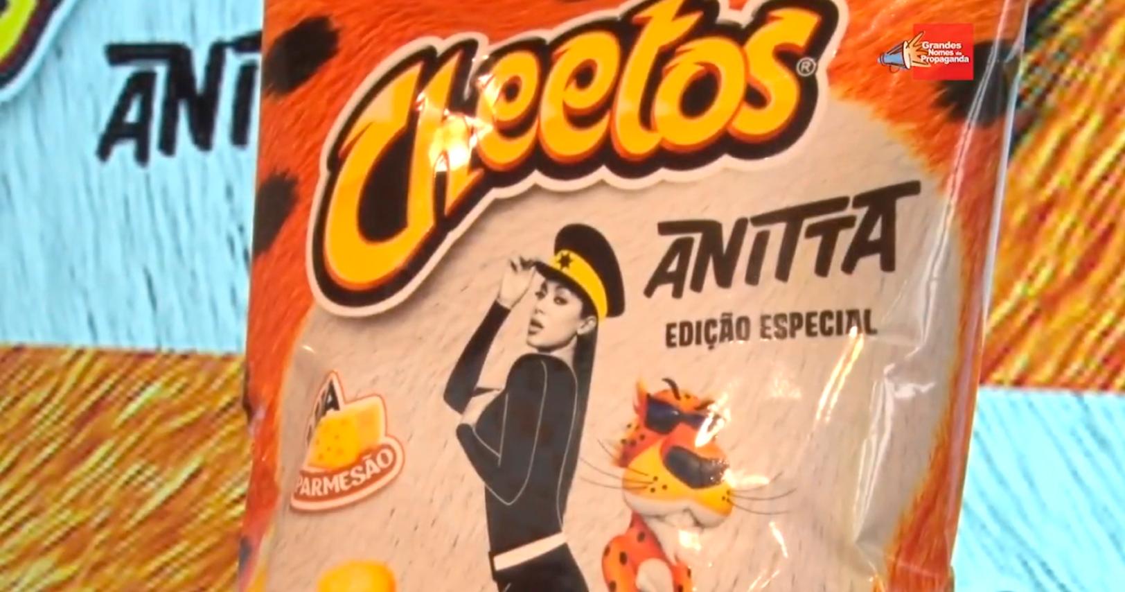 Cheetos faz parceria com Anitta e lança embalagem limitada da cantora