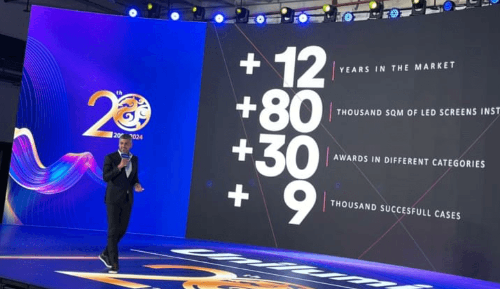 The LED Brilha no Palco Global da Unilumin Partner Summit