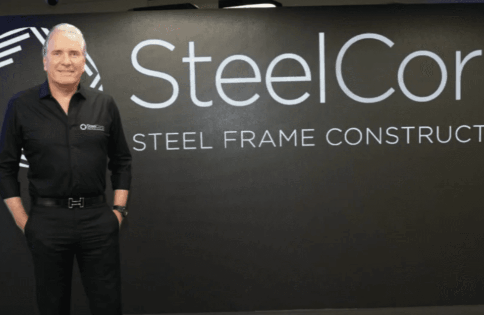 SteelAcademy Recebe Investimento de R$ 3 Milhões e Mira Faturamento de R$ 15 Milhões em Dois Anos
