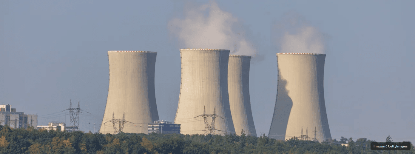 Google considera energia nuclear para data centers de IA e reduz custos