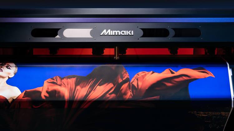 Hybrid estreia nova tecnologia Mimaki em feira na Europa