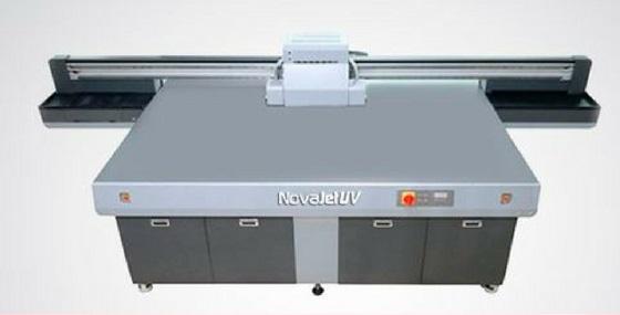 Impressora Novajet UV TFB 1610GH é lançada pela AKAD
