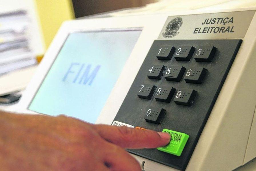 Material impresso lidera gasto dos candidatos em campanhas políticas.
