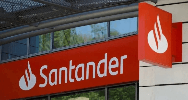 Santander registra lucro recorde e anuncia recompra de €10 bilhões