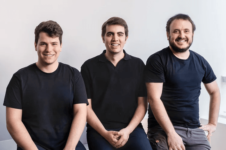 Startup brasileira de IA recebe aporte milionário e expande operações